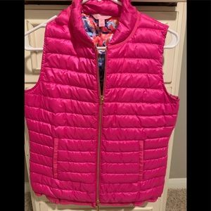 Puffy vest—worn once. Excellent condition.
